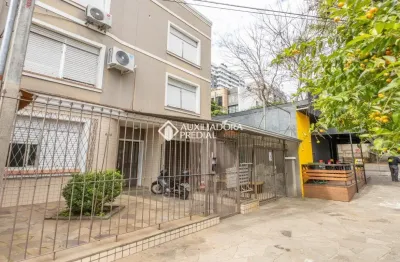 Apartamento de 1 dormitório amplo, ensolarado e bem localizado, ideal para morar ou investir