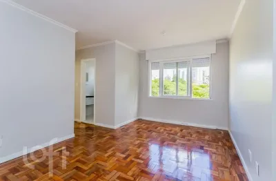 Apartamento com 2 quartos à venda na Rua Sapê, 650, Passo da Areia, Porto Alegre