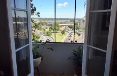 Apartamento de 2 quartos, com vista para o Rio Guaíba, no bairro Centro Histórico (Porto Alegre).