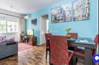 apartamento de 2 dormitórios, bairro Menino Deus em Porto Alegre.