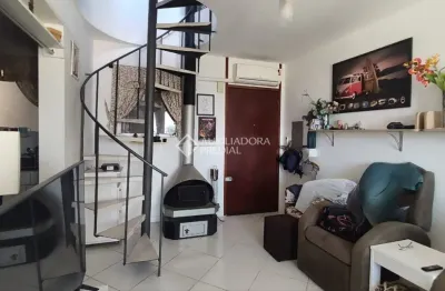 Cobertura Poente no Centro Histórico com 1 quarto e vista panorâmica