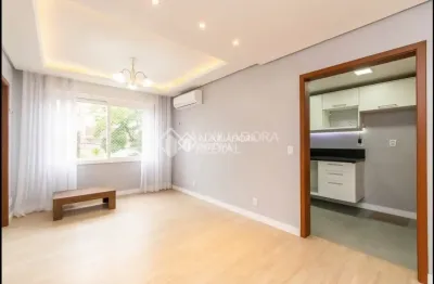 Apartamento 3 dormitórios com 89m2 privativos na Rua Couto de Magalhães