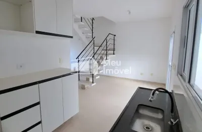 Casa em villagio 84m² - 2 dormitórios, sendo 1 suíte - zona sudeste