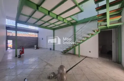 Aluguel ponto comercial 15om² com pé direito duplo centro de jacareí