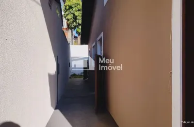 Luc aluga casa com lote 250m2 3 quartos (1suíte) no jardim das industrias