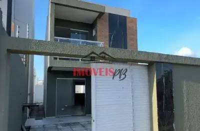 Duplex na praia de carapibus, com 02 suítes e piscina