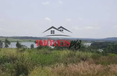 Terreno à venda no Centro, Alhandra 