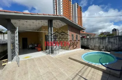 Casa com 4 quartos sendo 2 suítes, bem localizado com posição nascente.