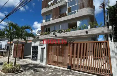 Ótimo apartamento com 3 quartos sendo 1 suíte e área externa privativa.