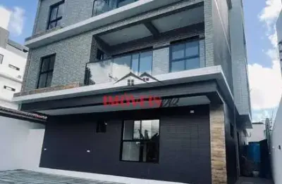 Cobertura nos bancários  com 3 quartos sendo 1 suíte, com área gourmet.