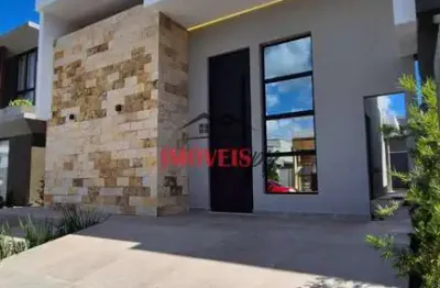 Casa em finalização em condomínio fechado com 3 suíte e piscina
