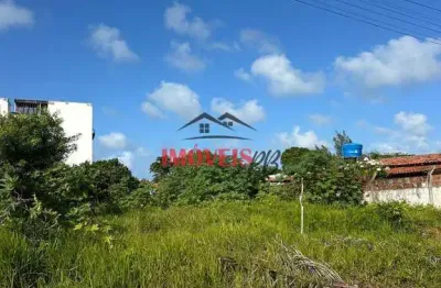 Terreno em carapibus, próximo a praia com 450 m² e laterais murado.