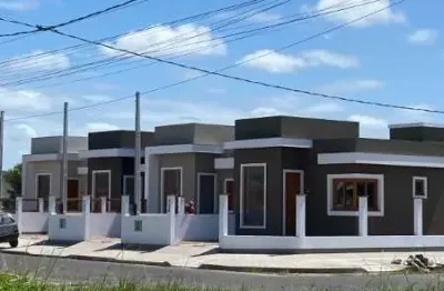 Casa com 2 quartos à venda na rua domingos de moraes, 734, zona nova, tramandaí por r$ 314.000