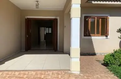 Casa com 3 quartos para alugar na rua cruz alta, 2159, centro, imbé por r$ 2.200