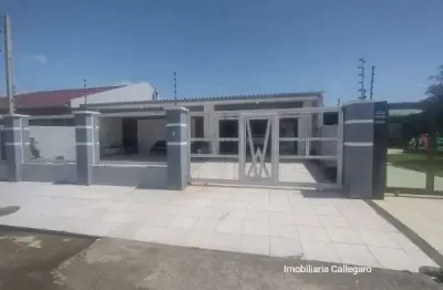 Casa com 3 quartos à venda na 7 de setembro, 2024, zona nova, tramandaí por r$ 980.000