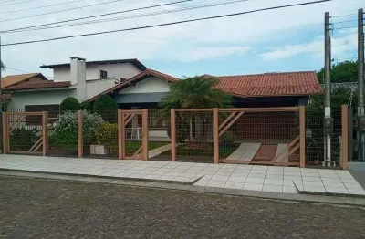 Casa com 4 quartos à venda na arroio do meio, 352, zona nova, capão da canoa, 220 m2 por r$ 1.200.000