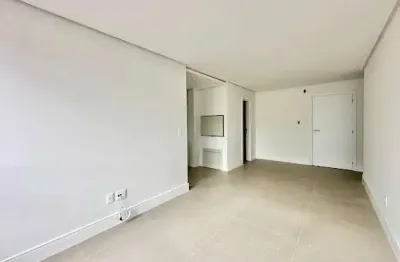 Apartamento com 2 quartos à venda na rua andira, 1283, zona nova, capão da canoa por r$ 930.000