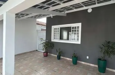 Casa com 3 quartos à venda na Rua Jardim Imperador, 448, Jardim Imperador, Praia Grande