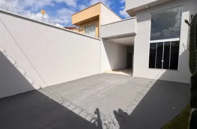 Casa com 3 quartos à venda na Rua I, 1, Itapoã, Aparecida de Goiânia