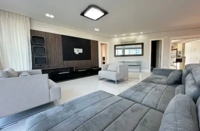 Apartamento com 4 quartos para alugar na Rua Delfim Mário Pádua Peixoto, 350, Balneário Santa Clara, Itajaí