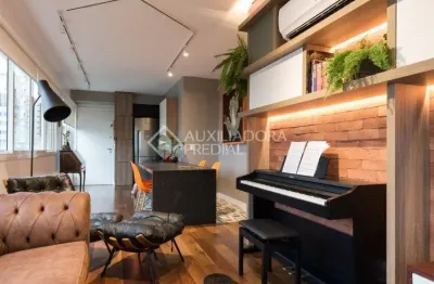 Apartamento de 2 quartos com suíte próximo ao parcão!