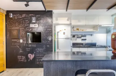 Apartamento à venda com dois dormitórios na cidade baixa