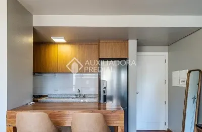 Apartamento garden mobiliado no bairro rio branco – porto alegre