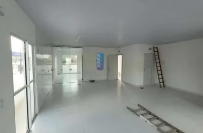 Sala comercial na av. principal do espinheiros  com 90 m²