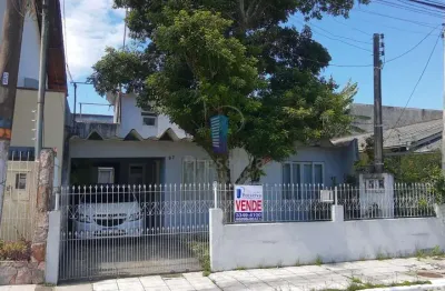 Casa com 3 quartos à venda na Rua Ernesto Kobarg, São João, Itajaí