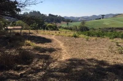 Ótimo terreno a venda em pinhalzinho para chácara!!!