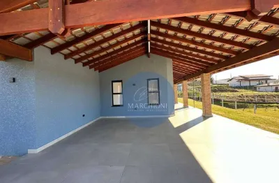 Está pronta!! chegou o momento dos nossos amigos curtirem essa linda chácara!