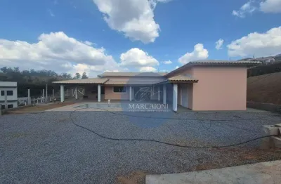 Chácara em fase final de obras a venda em pinhalzinho!