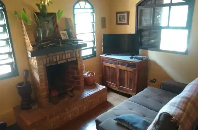 Linda chacara pronta para morar em lugar super aconchegante com piscina
