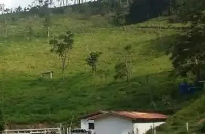 Chácara / sítio com 2 quartos à venda no Bairro do Peão, Igaratá 