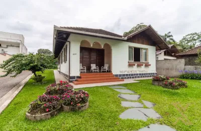 Casa com 4 quartos à venda no itoupava seca, blumenau  por r$ 1.750.000