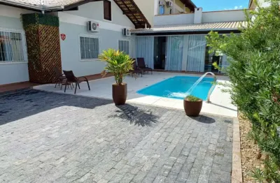 Casa com 4 quartos à venda no velha, blumenau , 266 m2 por r$ 1.750.000