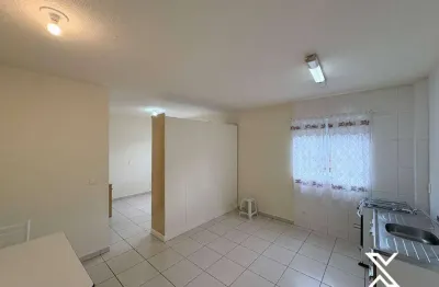 Apartamento com 1 dormitório para alugar, 30 m² por R$ 1.725,00 - Vila Nova - Blumenau/SC
