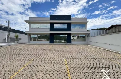 Prédio/Galpão para alugar no Bairro Vorstadt em Blumenau com 750 m²