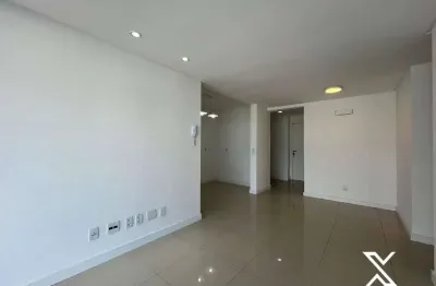 Apartamento com 2 dormitórios para alugar, 80 m² por R$ 2.996,00 - Vila Nova - Blumenau/SC