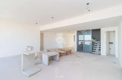 Cobertura à venda com 295 m², 3 suítes e 3 vagas de garagem  no bairro monte serrat