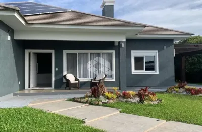 Casa com 3 suítes, piscina e 400m² em condomínio em tramandaí para vender por r$ 1.914,00