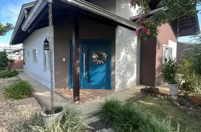 Casa com 3 quartos à venda no Nereu Ramos, Jaraguá do Sul 