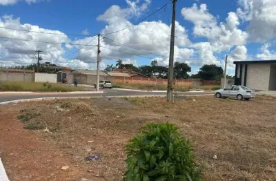 Imóvel para venda possui 460 metros quadrados em setor leste - brasília - df