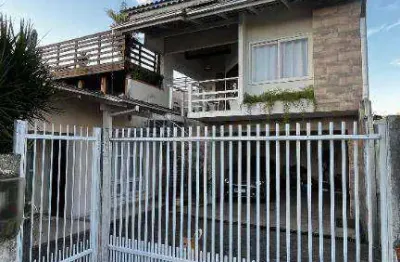 Casa com 2 dormitórios à venda, 98 m² por r$ 960.000 - bucarein - joinville/sc