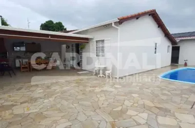 Linda casa com piscina à venda  no bairro vila georgina, campinas/sp! ?
