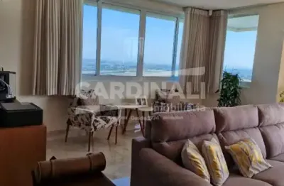 Belíssima cobertura à venda no alphaville campinas com 3 suítes e 4 vagas garagem.