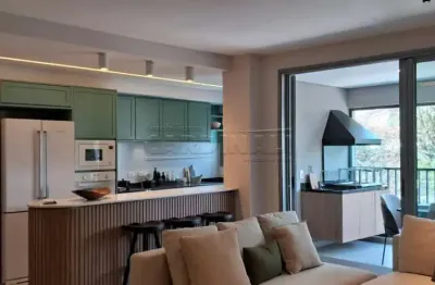 Maravilhoso apartamento 3 suítes 2 vagas andar alto
