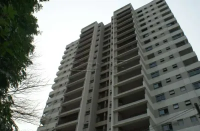 Lindo apartamento no cambui 3 suítes 2 vagas andar alto