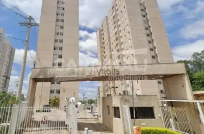 Apartamento à venda no Jardim Samambaia, Campinas com 2 dormitórios e varanda.