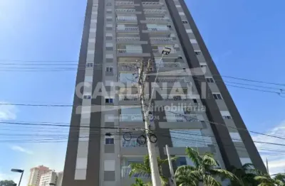 Apartamento à Venda com 2 Dormitórios (suíte) em Campinas com Varanda, Lazer Completo e Localização Estratégica